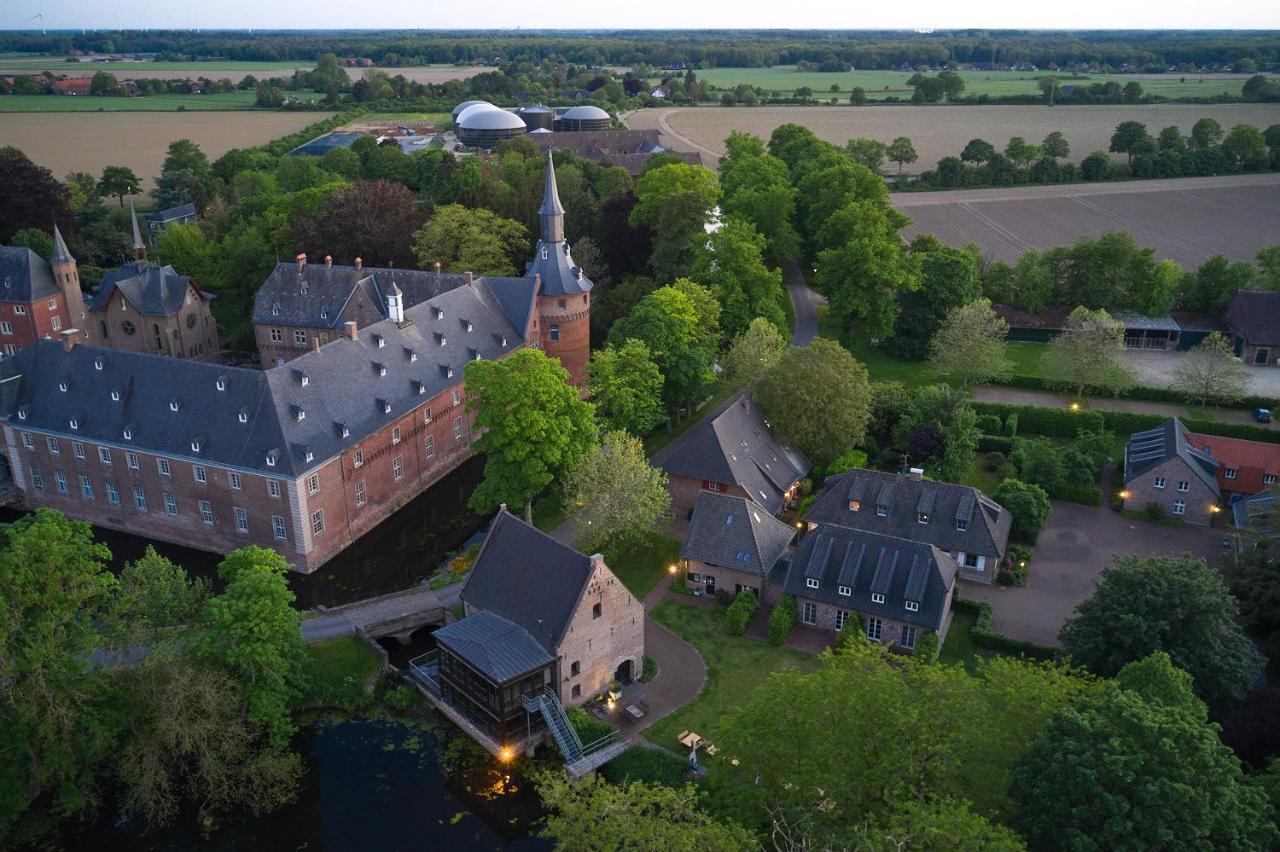 Schloss Wissen Веце Екстериор снимка